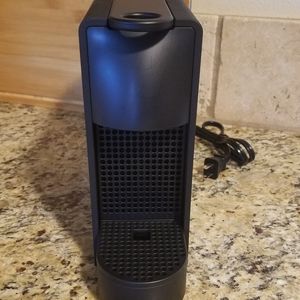 Nespresso Essenza Mini Machine